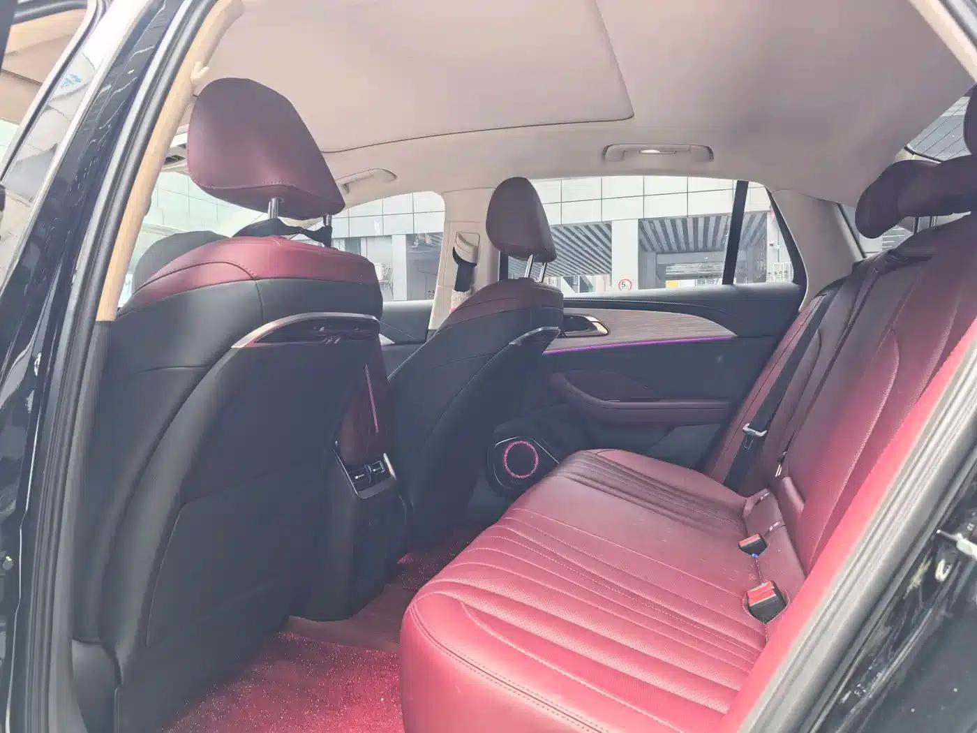 Hongqi H5 PHEV 2025 Model 170 Super Hybrid — миниатюра 5