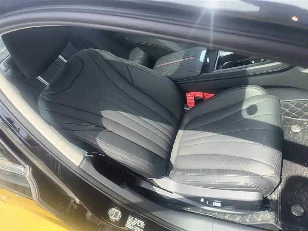 Hongqi H5 PHEV 2025 130 Super Hybrid Edition — миниатюра 25