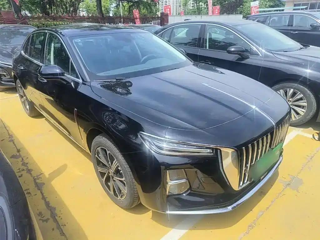 Hongqi H5 PHEV 2025 130 Super Hybrid Edition — миниатюра 4