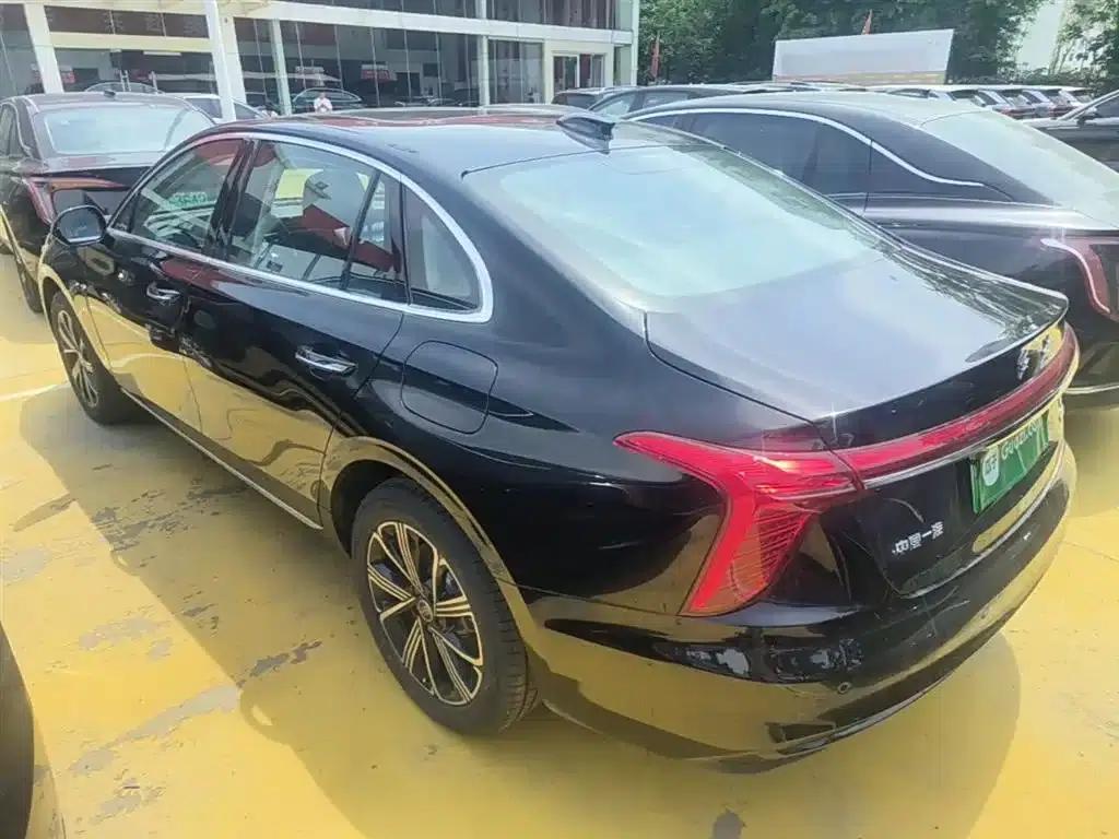 Hongqi H5 PHEV 2025 130 Super Hybrid Edition — миниатюра 5