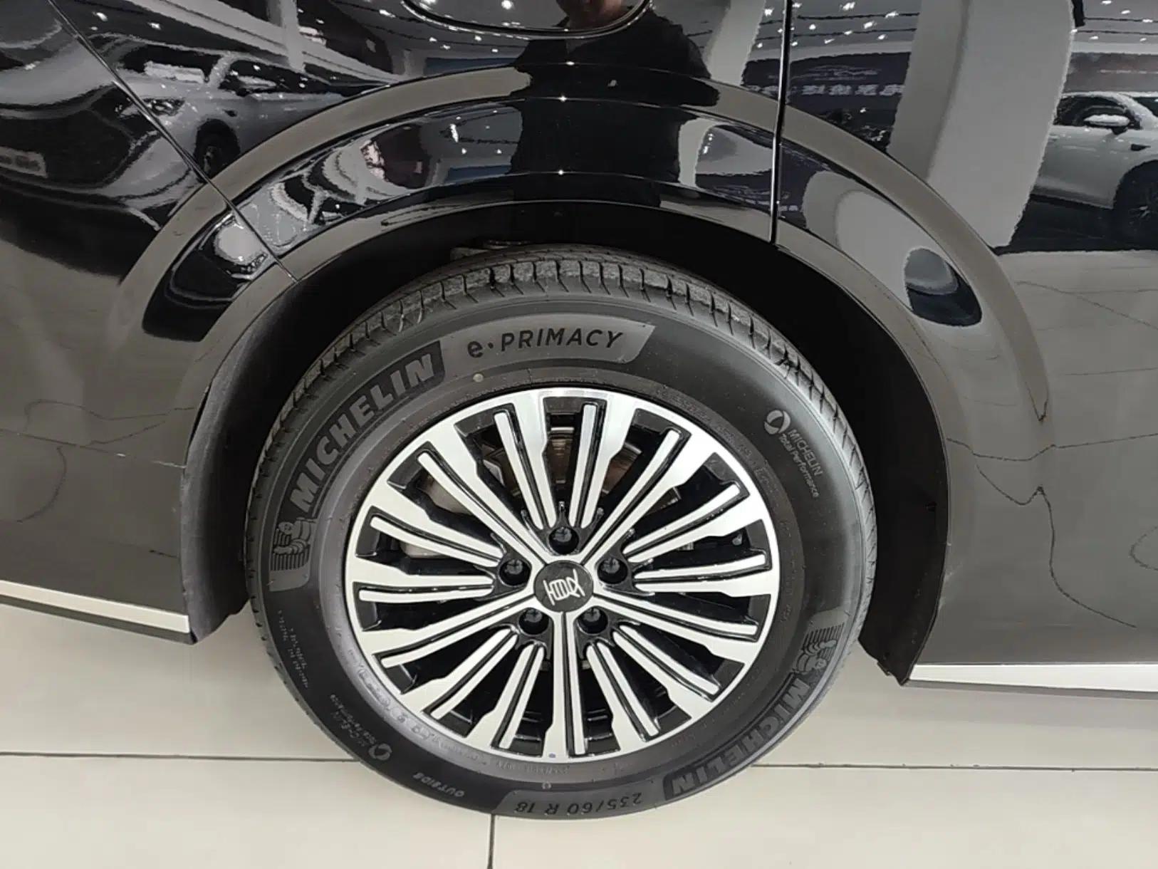 BYD Xia 2025 DM-i 1.5T 180km Beyond Edition — миниатюра 10