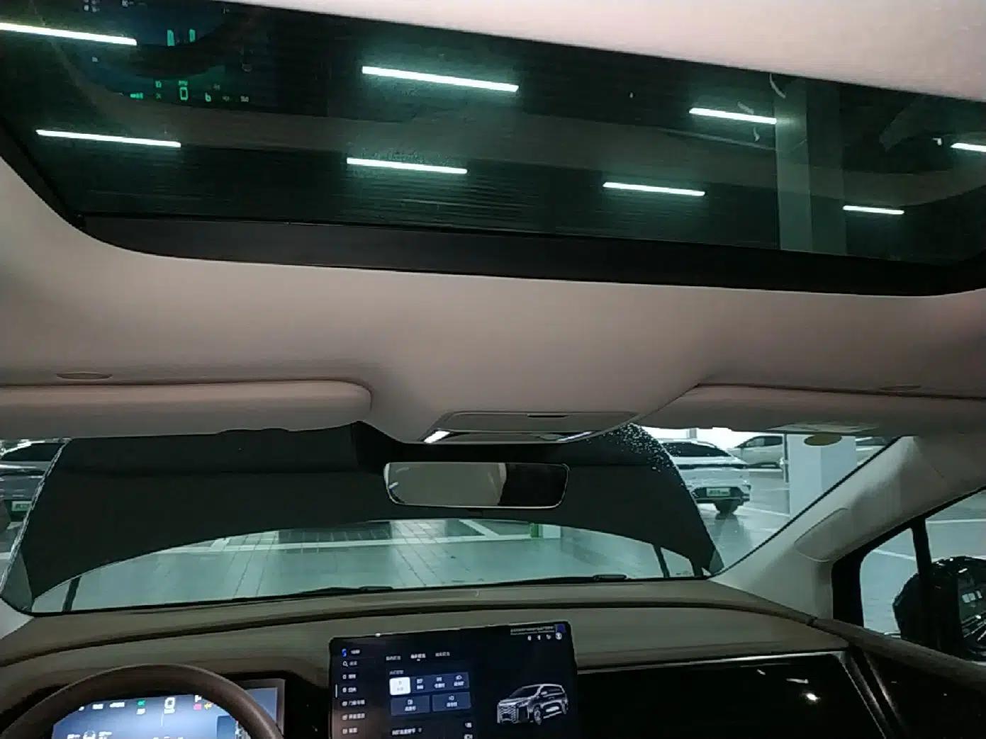 BYD Xia 2025 DM-i 1.5T 180km Beyond Edition — миниатюра 20
