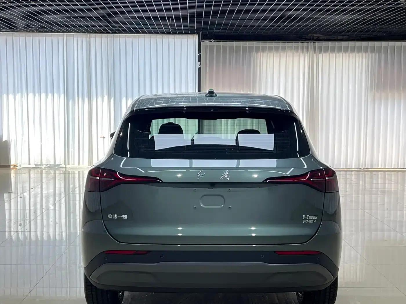 Hongqi HS6 PHEV 2026 Model 240 Intelligent Hybrid — миниатюра 5