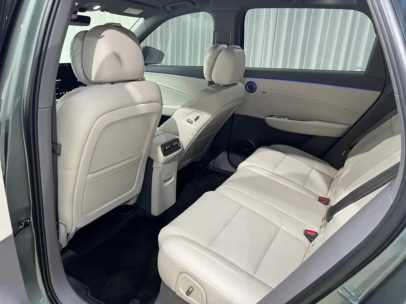 Hongqi HS6 PHEV 2026 Model 240 Intelligent Hybrid — миниатюра 8