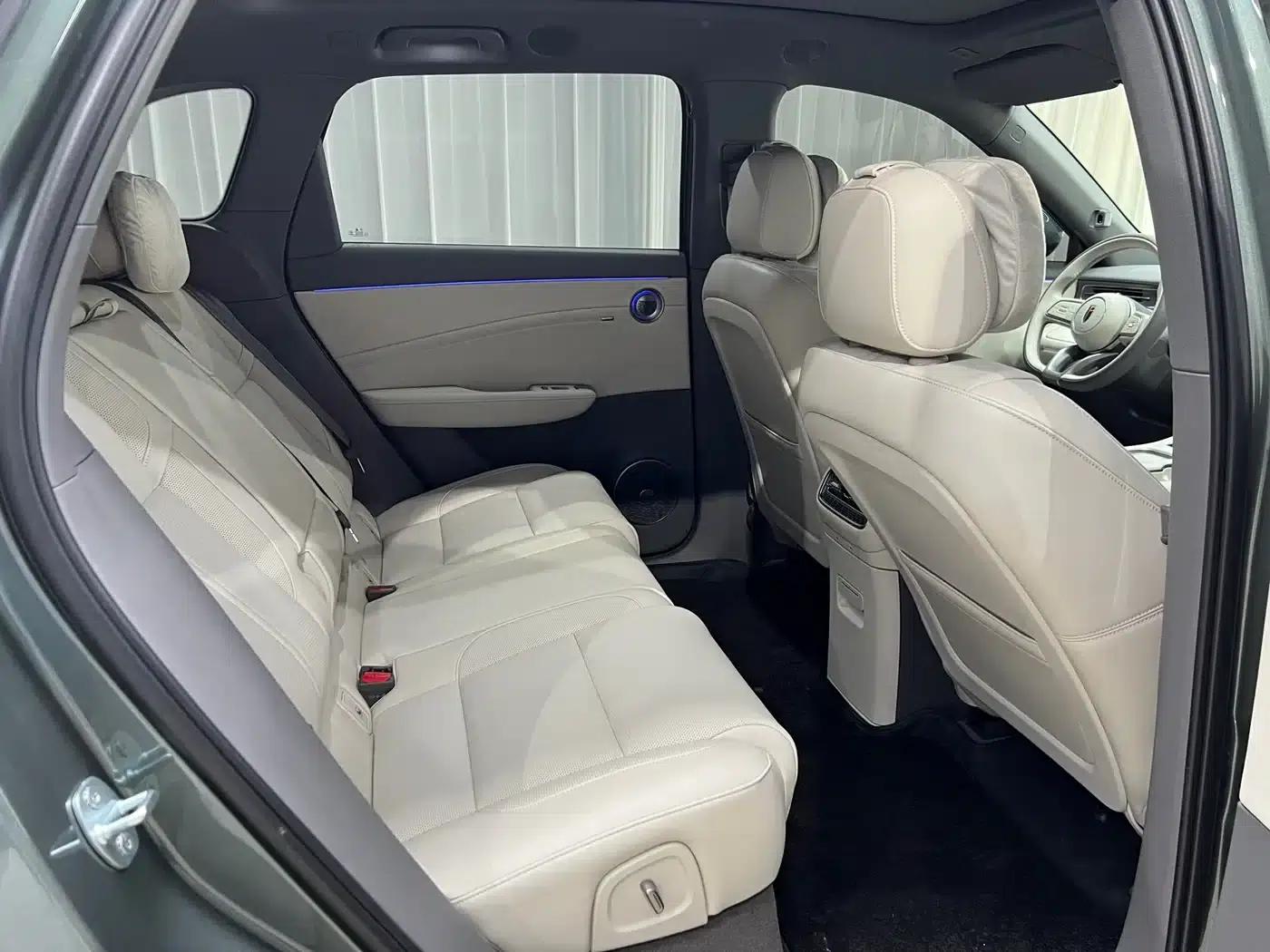 Hongqi HS6 PHEV 2026 Model 240 Intelligent Hybrid — миниатюра 10