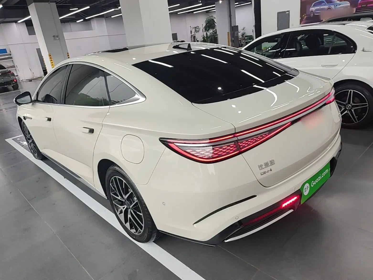 BYD Seal 07 DM-i 2025 Intelligent Driving Version DM-i 1.5L 125 km Prestige Edition — миниатюра 4