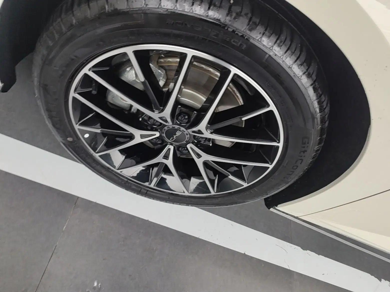 BYD Seal 07 DM-i 2025 Intelligent Driving Version DM-i 1.5L 125 km Prestige Edition — миниатюра 8