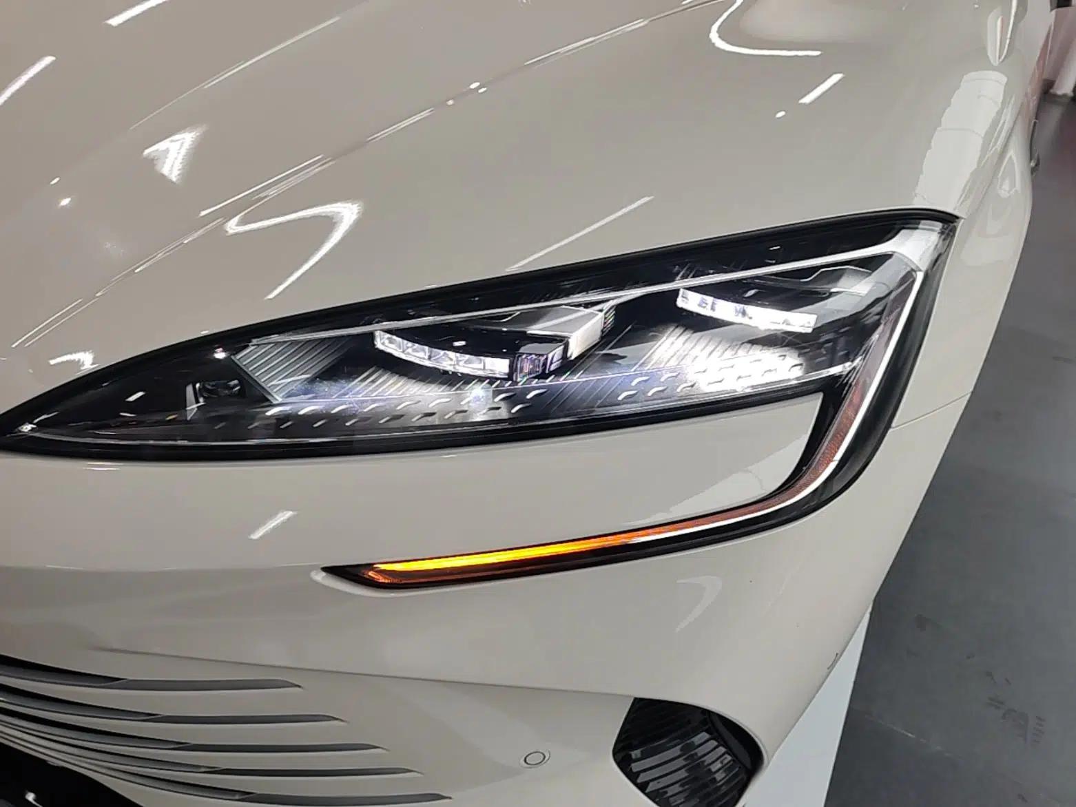 BYD Seal 07 DM-i 2025 Intelligent Driving Version DM-i 1.5L 125 km Prestige Edition — миниатюра 9