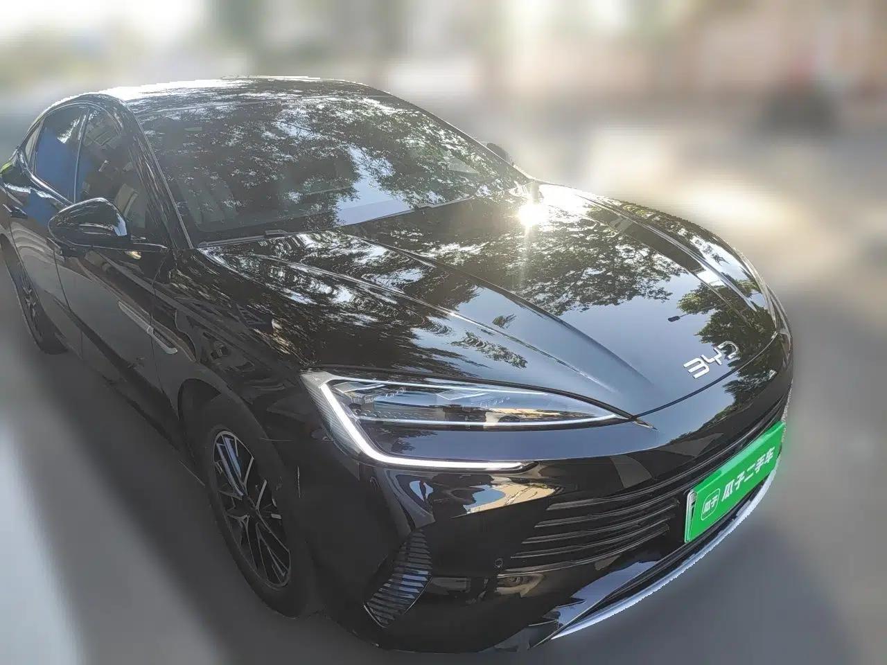 BYD Seal 07 DM-i 2025 DM-i 1.5L 70km Elite Model — миниатюра 3
