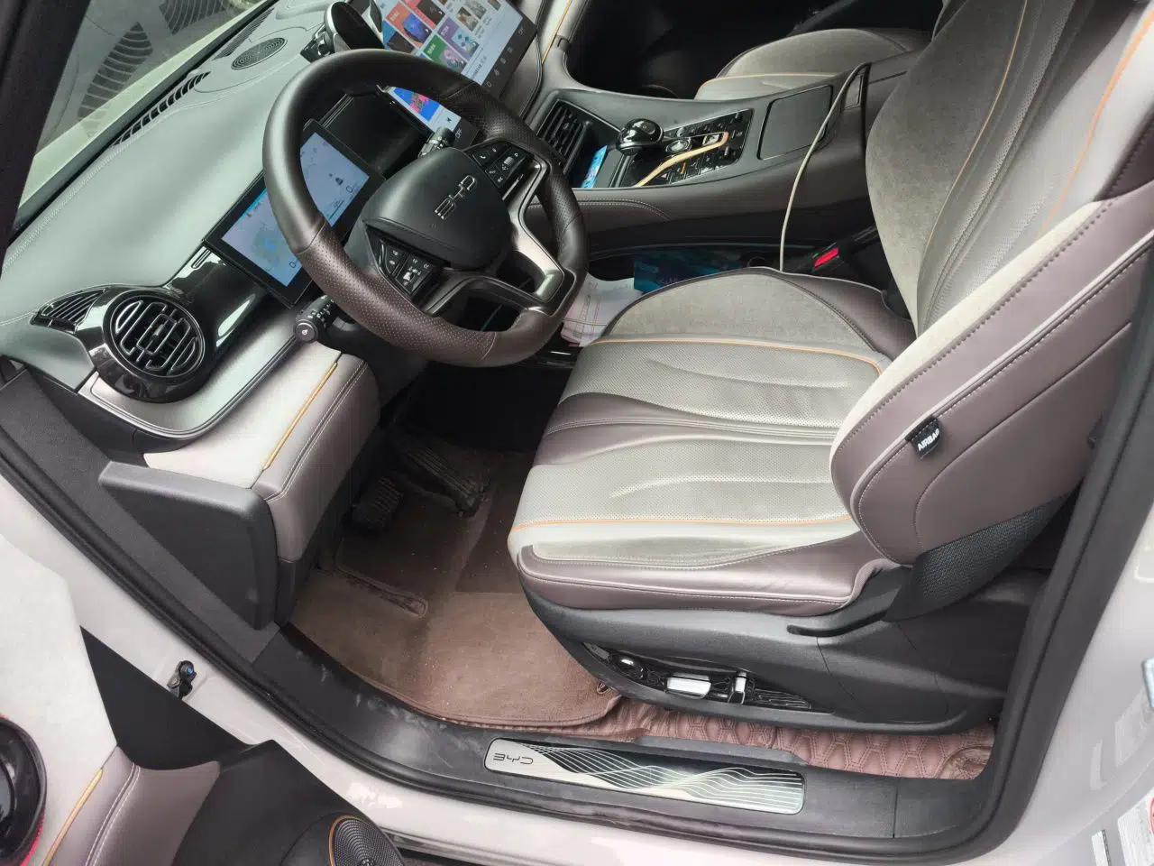 BYD Frigate 07 2023 DM-i 100KM Prestige Model — миниатюра 16