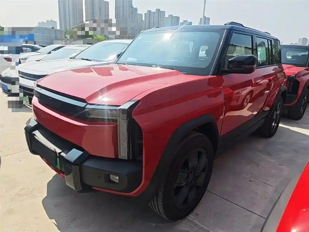 iCAR 03T 2024 Model 501km Four-Wheel Drive Long Range Version — миниатюра 1