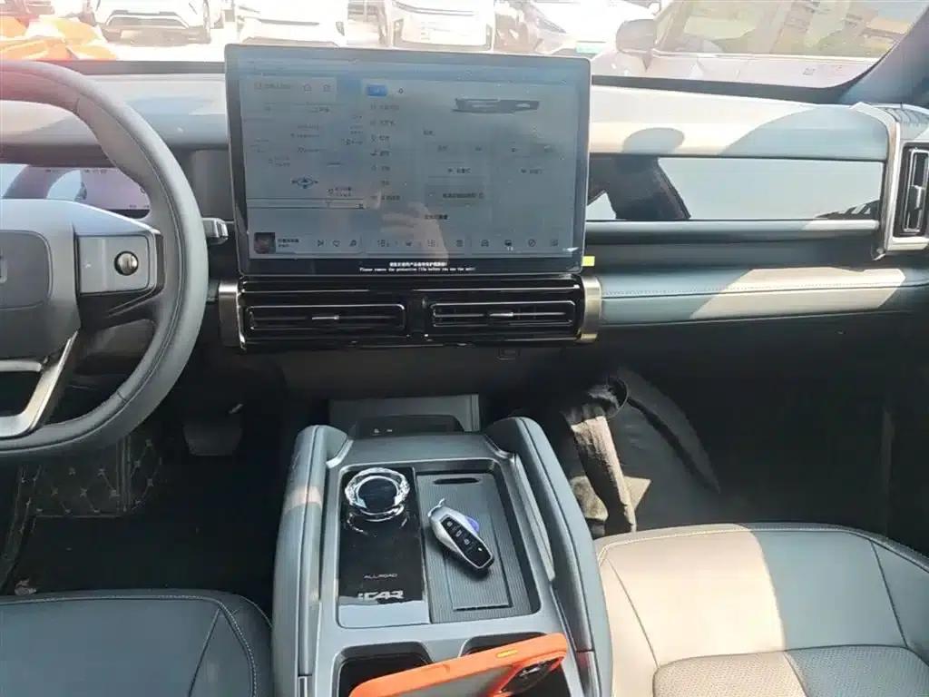 iCAR 03T 2024 Model 501km Four-Wheel Drive Long Range Version — миниатюра 13