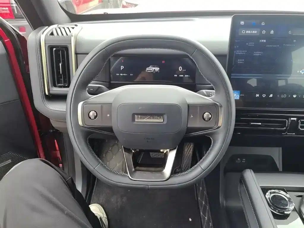iCAR 03T 2024 Model 501km Four-Wheel Drive Long Range Version — миниатюра 11