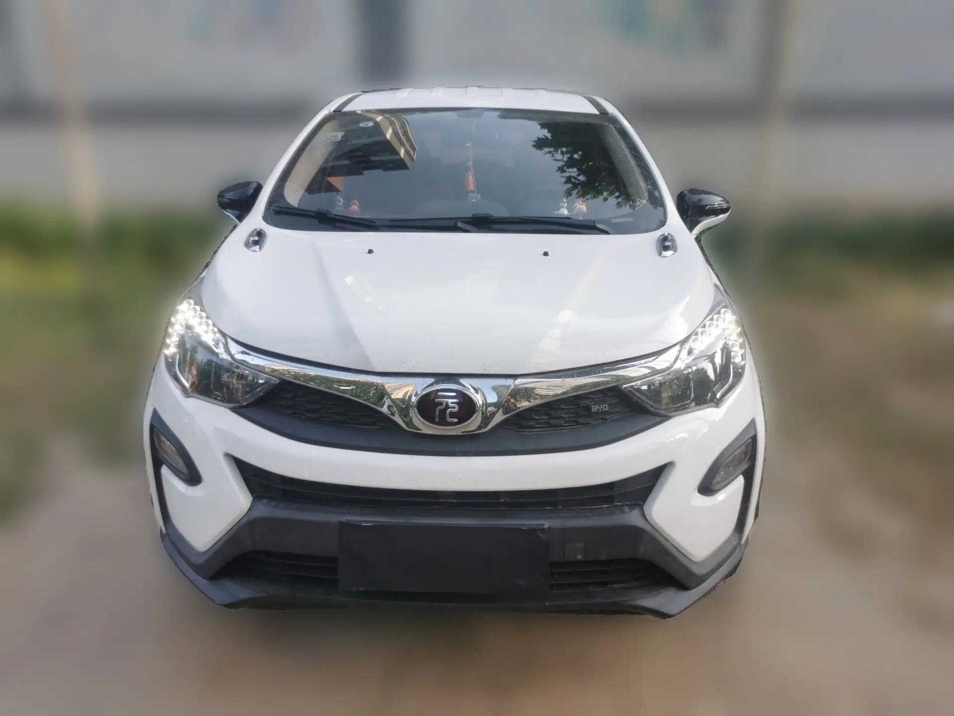 BYD Yuan 2017 1.5L Automatic Cool & Stylish Model — миниатюра 2