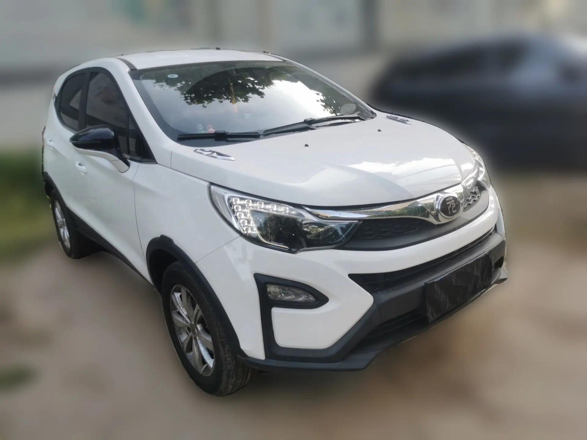BYD Yuan 2017 1.5L Automatic Cool & Stylish Model — миниатюра 3