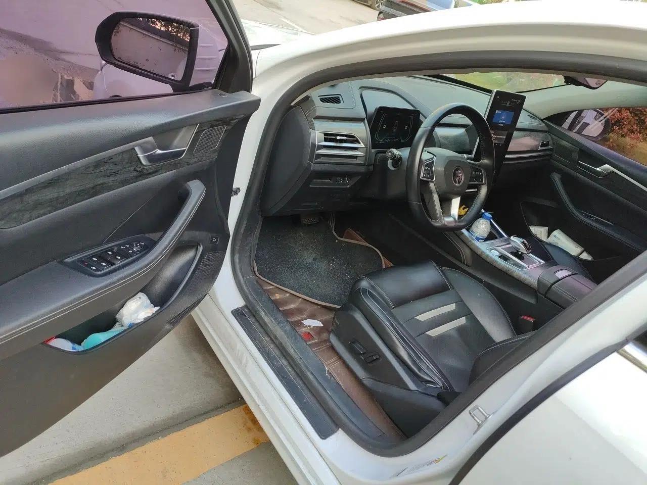 BYD Qin Pro New Energy 2018 DM 1.5TI Automatic Smart Connect Enjoyment Model — миниатюра 17