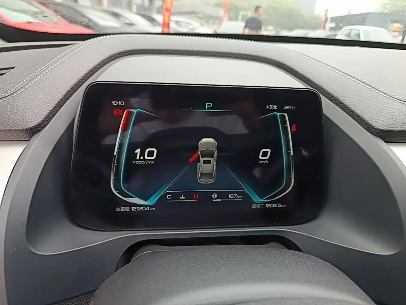 BYD Qin Pro 2018 1.5TI Automatic Smart Connect Fendong Model — миниатюра 15