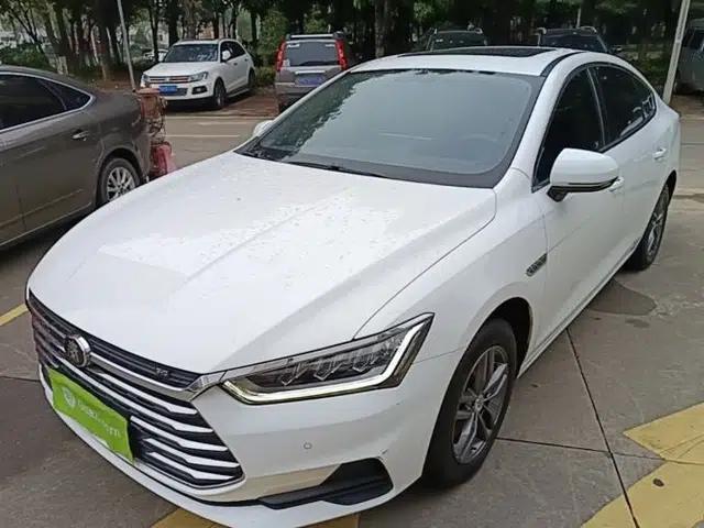BYD Qin Pro 2018 1.5TI Automatic Smart Connect Fendong Model