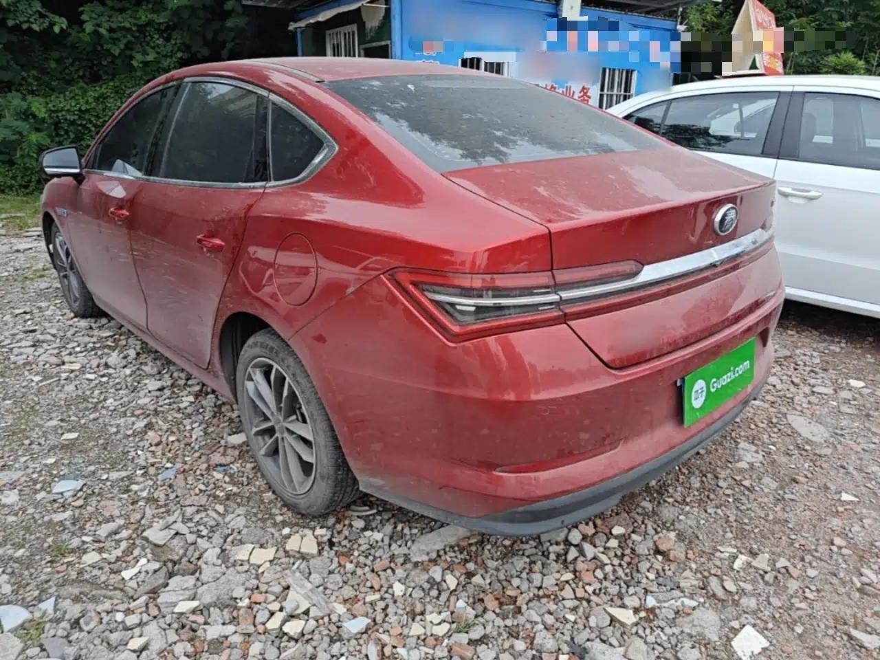 BYD Qin Pro 2019 Super Edition 1.5TI Automatic Smart Connect Brilliance Model China VI Standard — миниатюра 4
