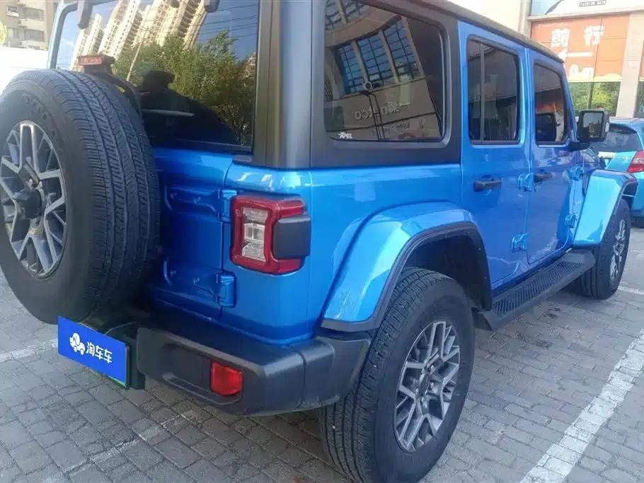 Jeep Wrangler New Energy 2021 Model 4-Door 2.0T 4xe Sahara — миниатюра 3