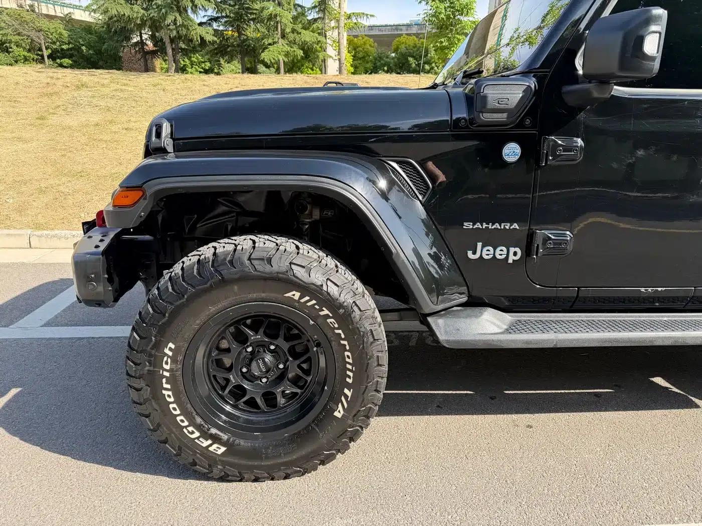 Jeep Wrangler New Energy 2021 Model 4-Door 2.0T 4xe Sahara — миниатюра 3