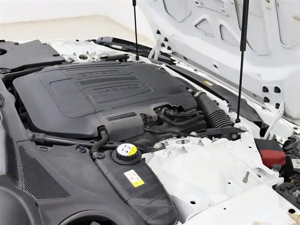 Jaguar F-TYPE 2018 3.0 SC Hardtop — миниатюра 17
