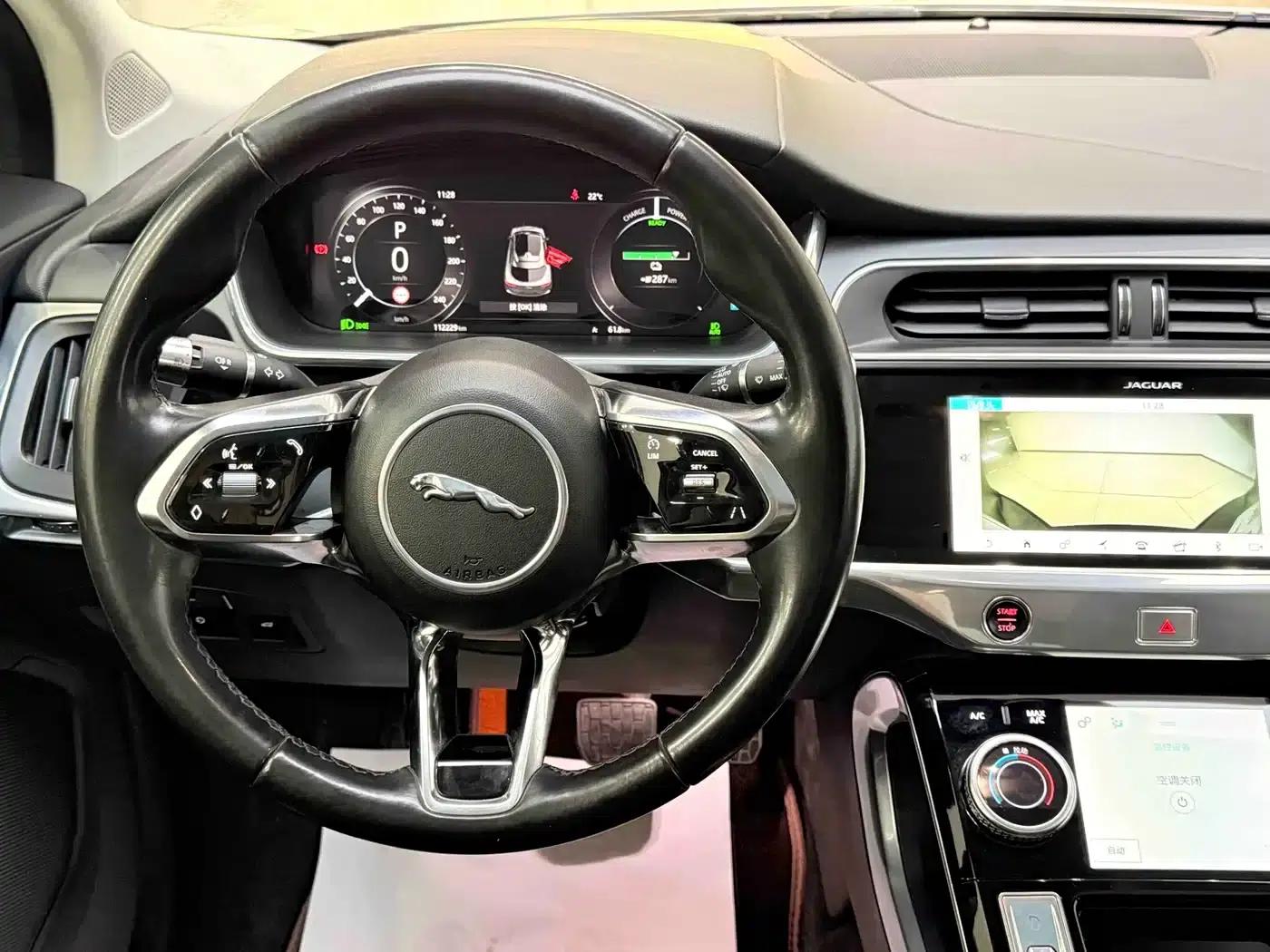 Jaguar I-PACE 2018 EV400 SE — миниатюра 10