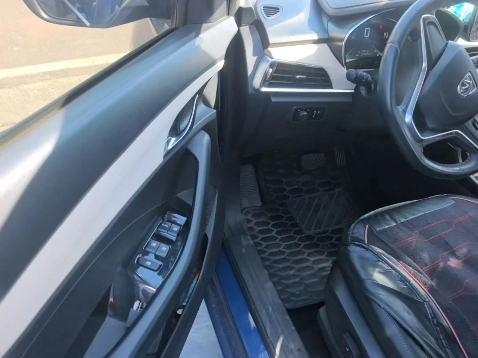 Baojun 360 2019 1.5L Automatic Luxury Edition China VI — миниатюра 19