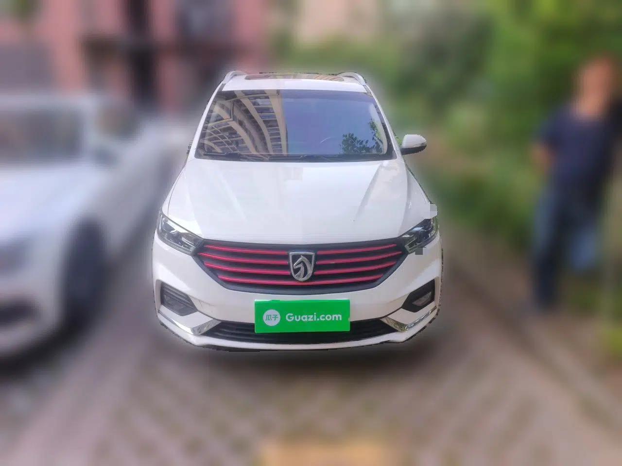 Baojun 360 2018 1.5L Manual Luxury Edition China V — миниатюра 2
