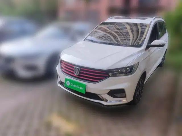 Baojun 360 2018 1.5L Manual Luxury Edition China V