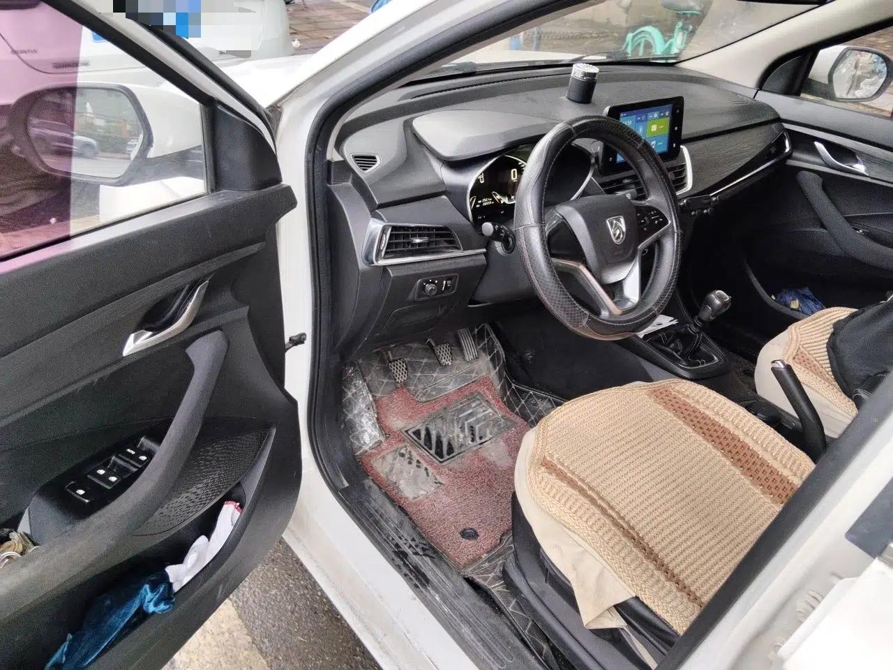 Baojun 360 2018 1.5L Manual Elite Version National V — миниатюра 17