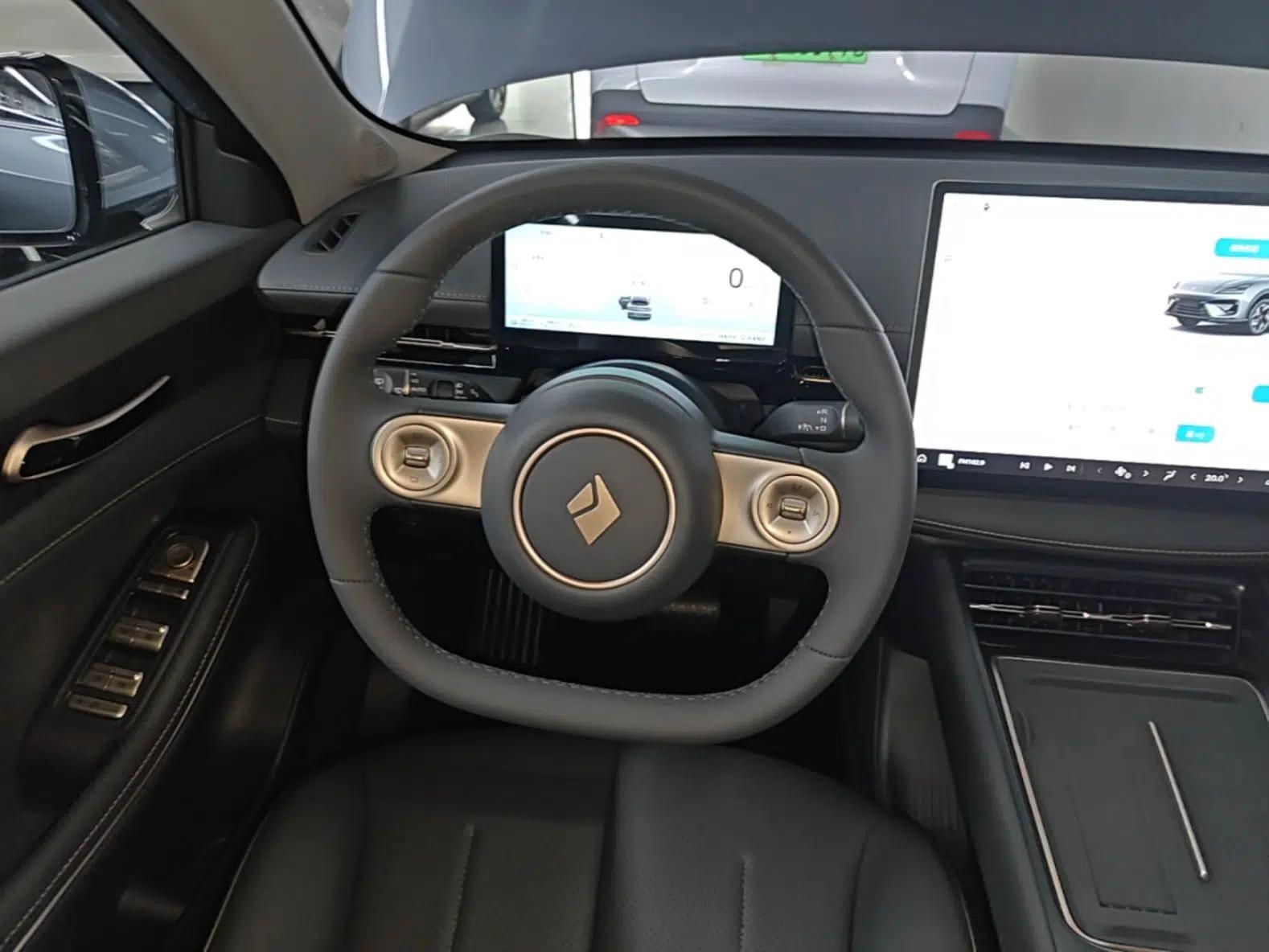 Baojun Yunhai 2026 Model 140km Plug-in Hybrid Standard Edition — миниатюра 13