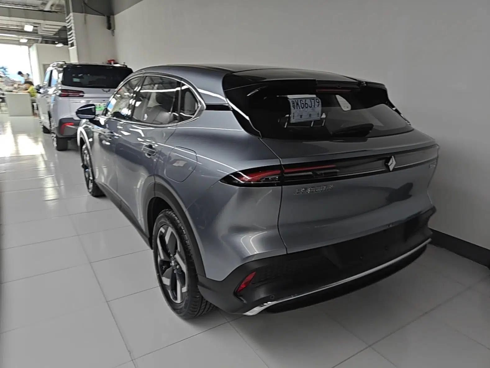 Baojun Yunhai 2026 Model 140km Plug-in Hybrid Standard Edition — миниатюра 7