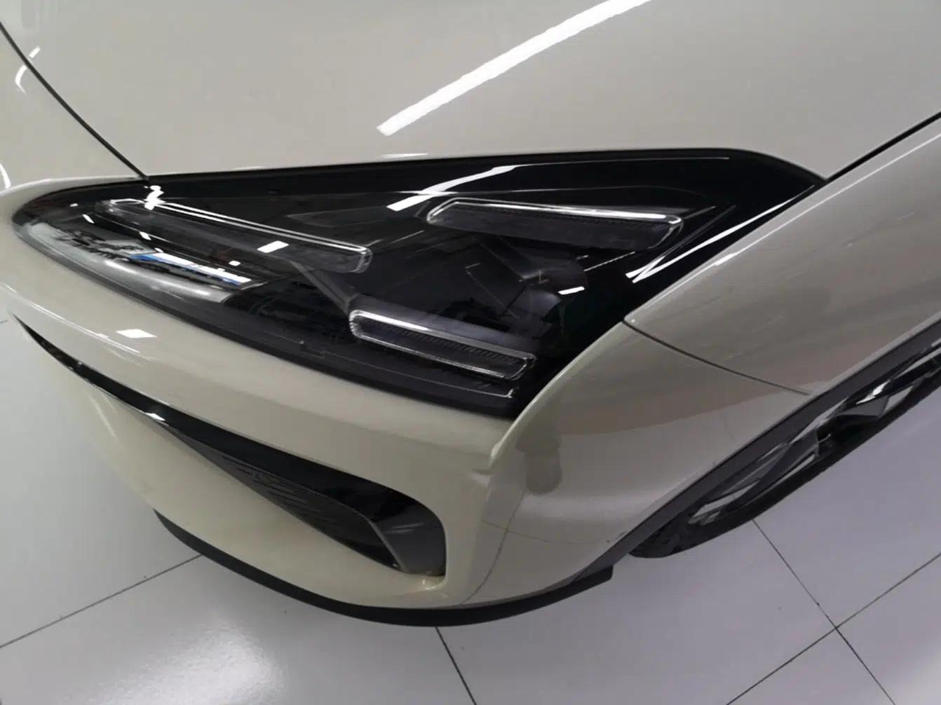 Baojun Yunhai 2024 140km Plug-in Hybrid Version — миниатюра 5