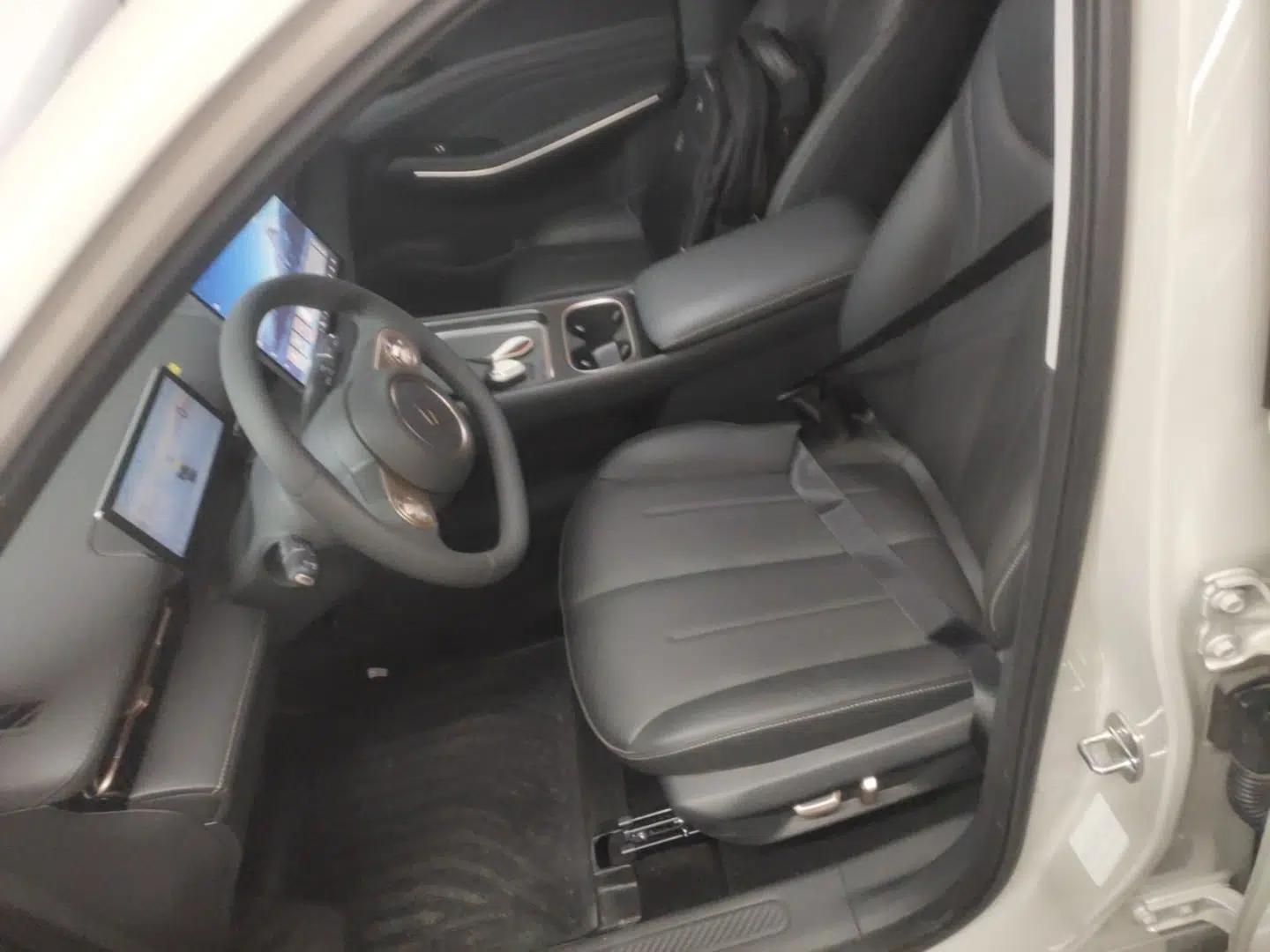 Baojun Yunhai 2025 Model 500km Pure Electric Travel Edition — миниатюра 17