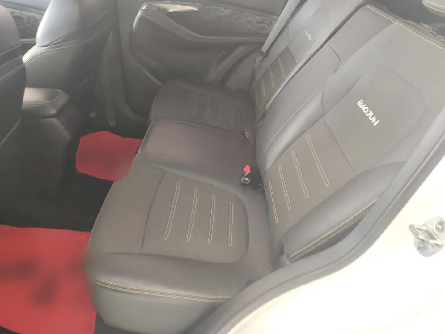 Baojun RS-3 2020 1.5L Manual Smart Elite Edition — миниатюра 19