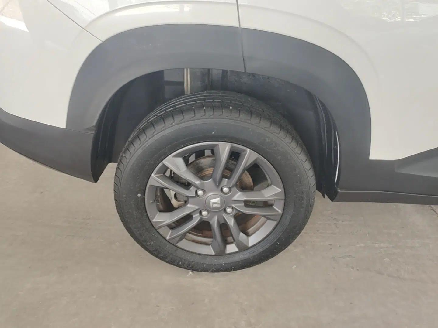 Baojun RS-3 2020 1.5L Manual Smart Elite Edition — миниатюра 10