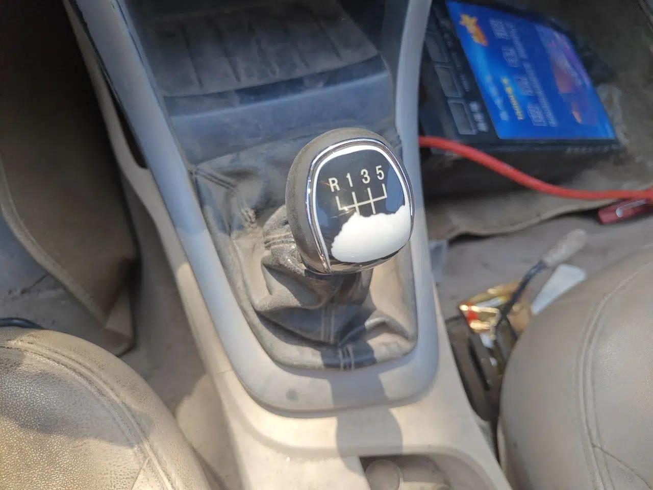 Baojun 630 2013 1.5L manual Comfort trim — миниатюра 15