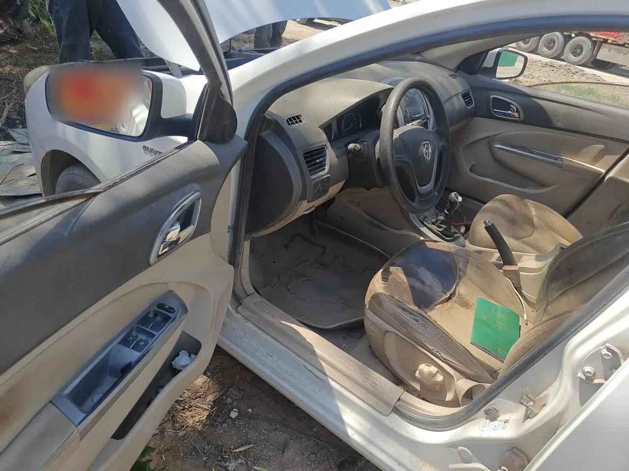 Baojun 630 2013 1.5L manual Comfort trim — миниатюра 17