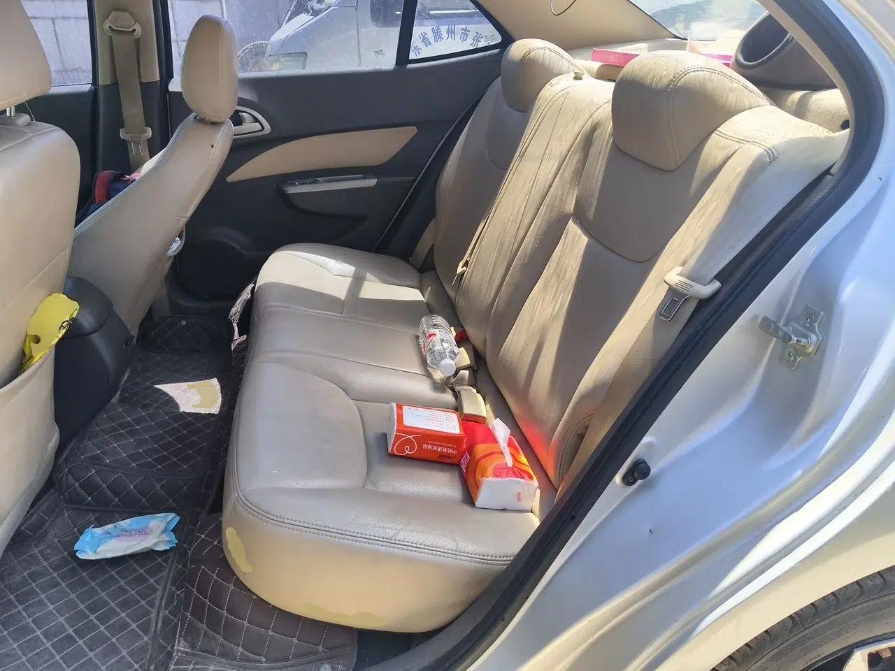 Baojun 630 2013 1.5L manual standard version — миниатюра 18