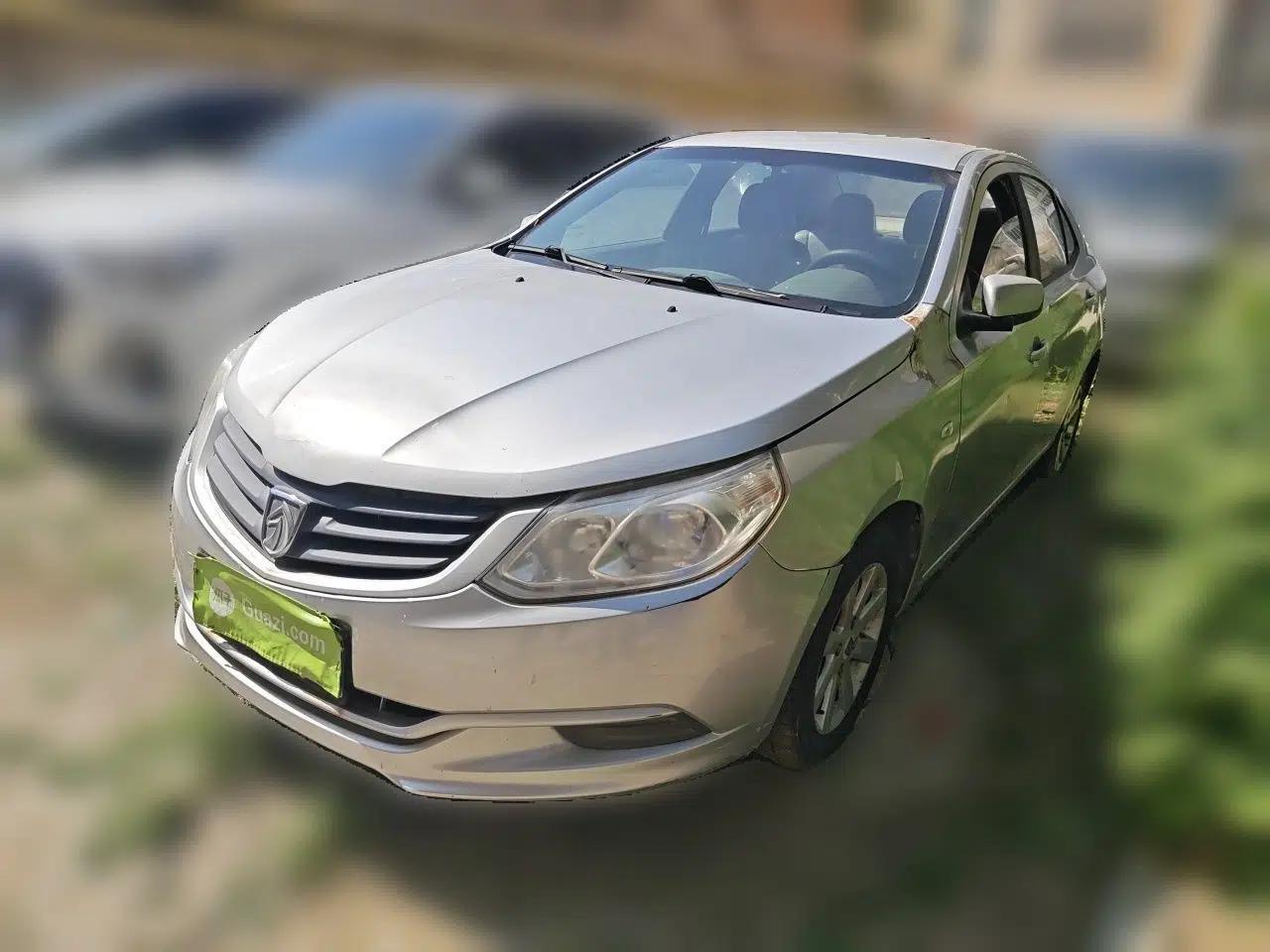 Baojun 630 2011 1.5L manual standard version — миниатюра 1