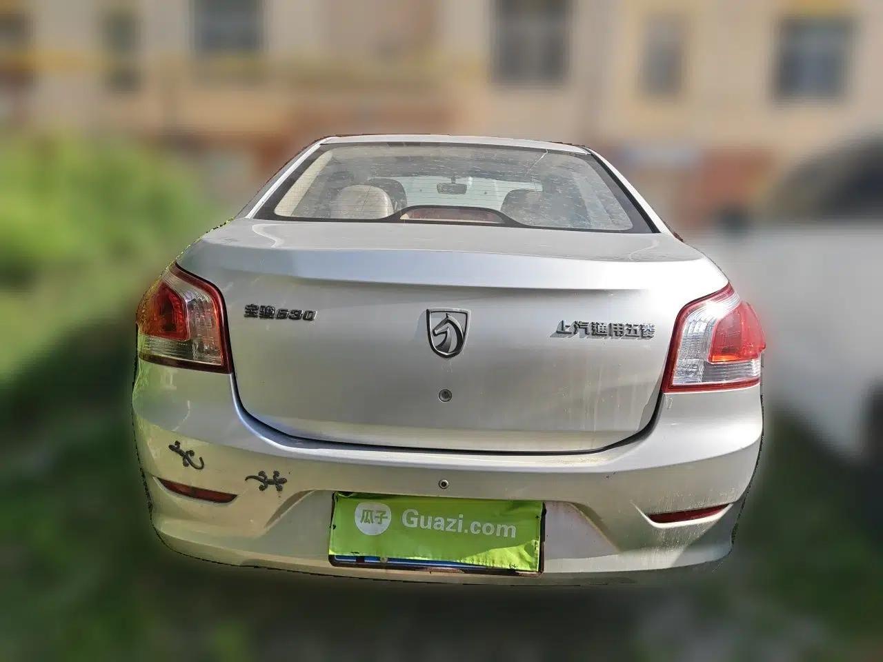 Baojun 630 2011 1.5L manual standard version — миниатюра 5