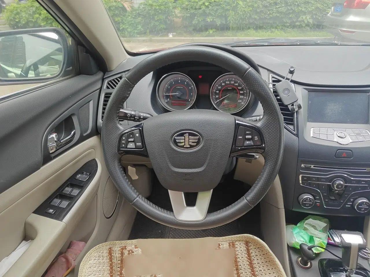 Bestune B50 2013 1.6L automatic luxury version — миниатюра 11