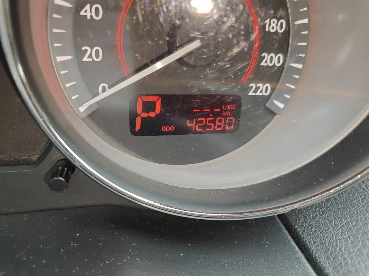 Bestune B50 2013 1.6L automatic luxury version — миниатюра 13