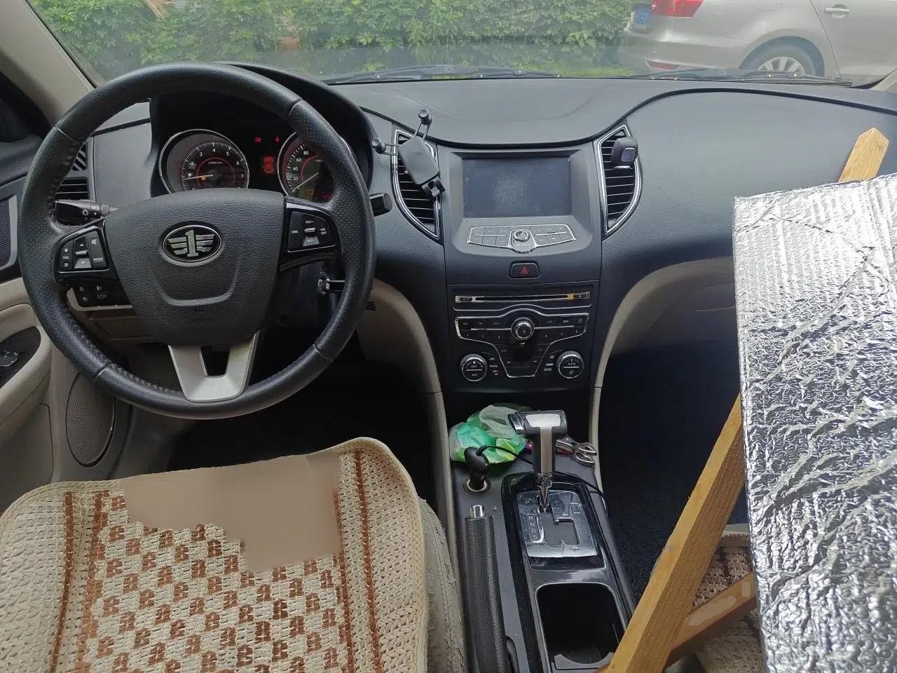 Bestune B50 2013 1.6L automatic luxury version — миниатюра 10