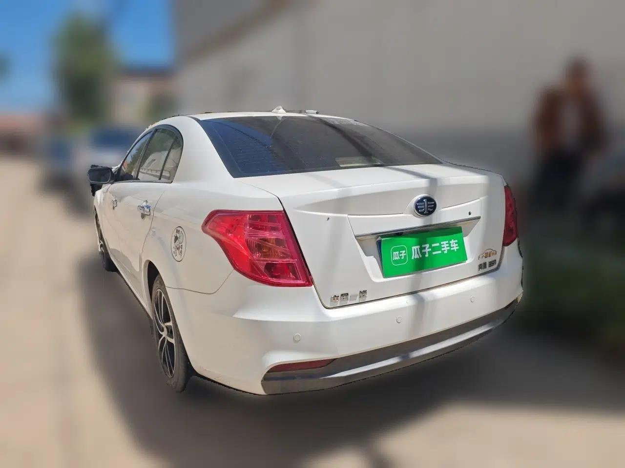 Bestune B50 2013 1.6L manual Comfort trim level — миниатюра 4