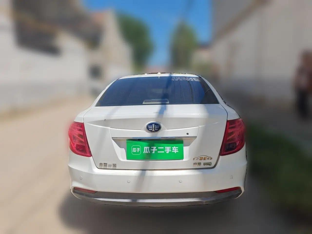 Bestune B50 2013 1.6L manual Comfort trim level — миниатюра 5