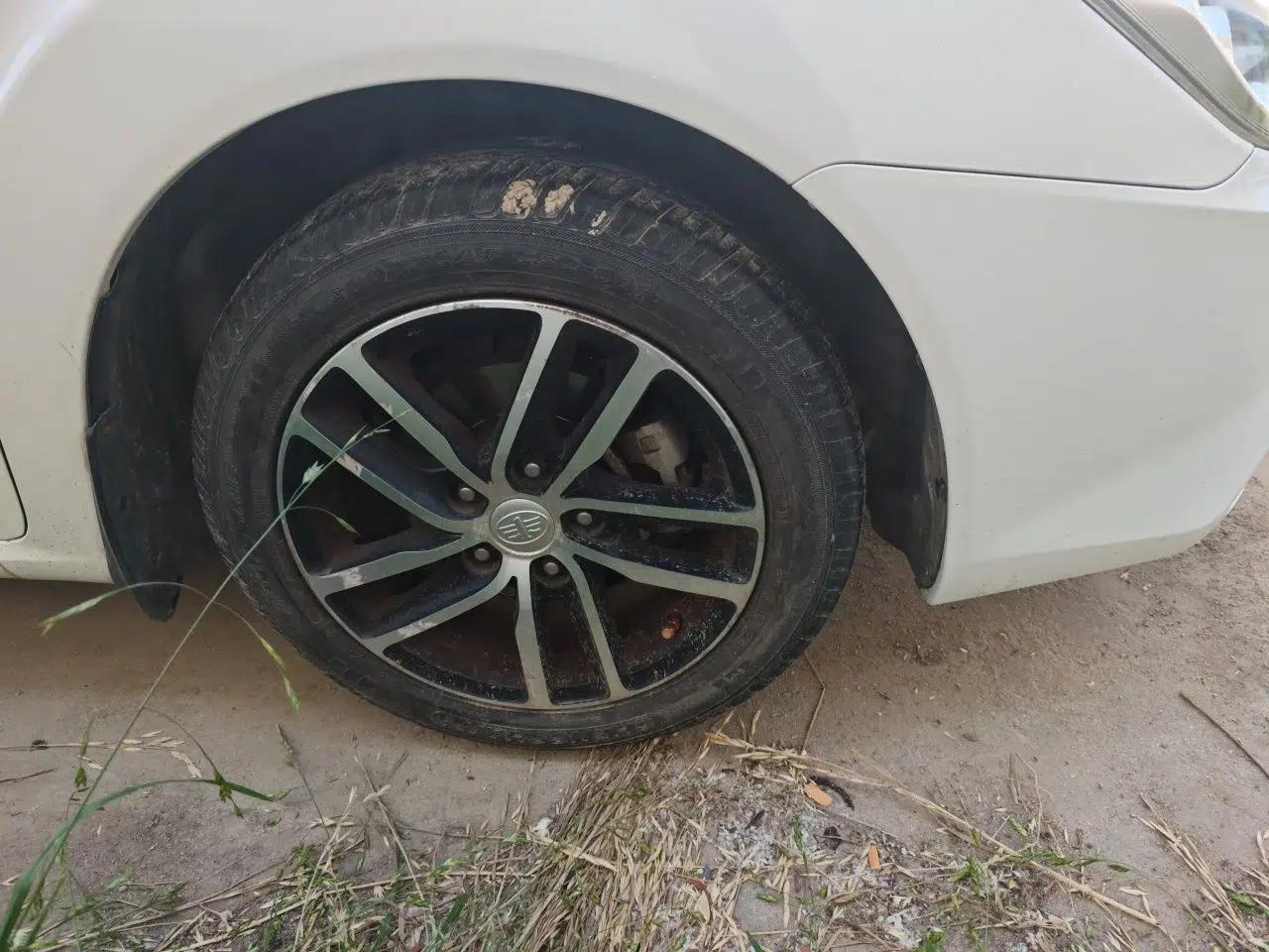 Bestune B50 2013 1.6L manual Comfort trim level — миниатюра 8