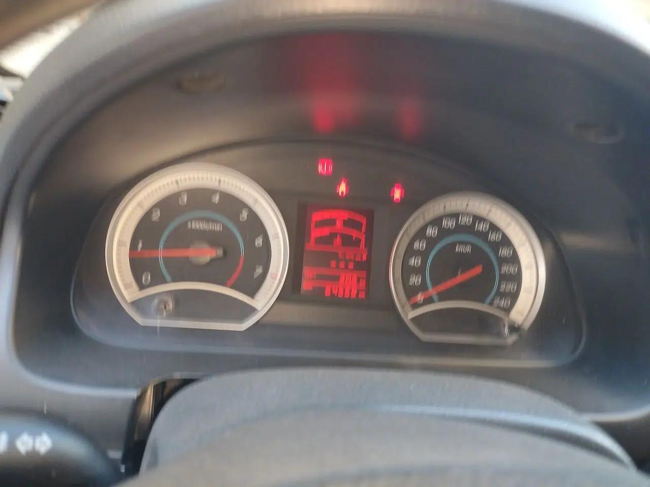 Bestune B50 2012 1.6L manual sunroof version — миниатюра 12