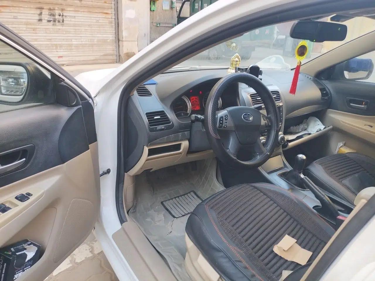 Bestune B50 2012 1.6L manual sunroof version — миниатюра 17